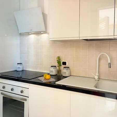 Holihome Serena Апартаменты Торторето